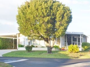745 Sun Top Ln, Boynton Beach, FL 33436