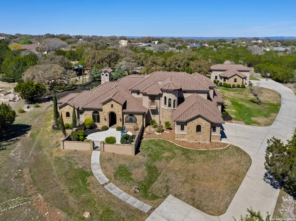 104 Falcon Crst, Boerne, TX 78006