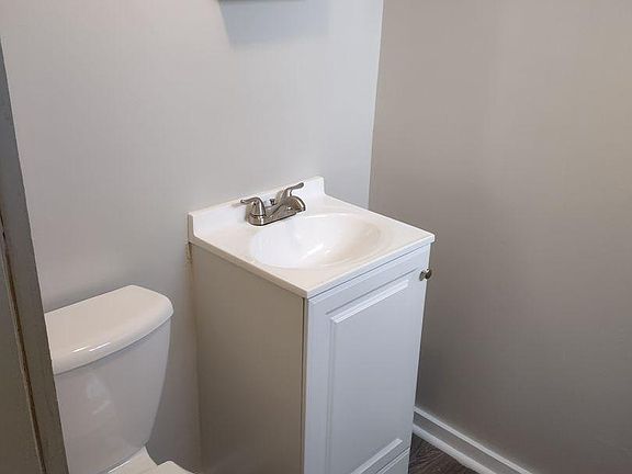 3rd image of 5062 S 39th Ave
