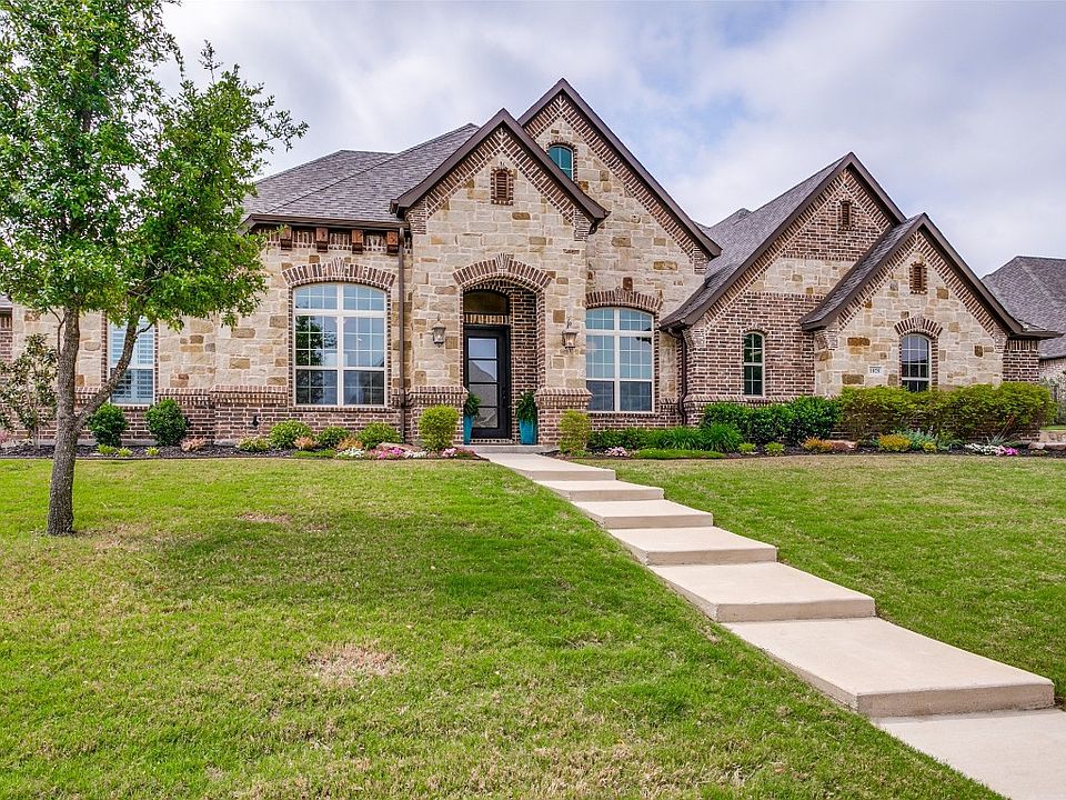 1st image of 1028 Barbara Ln