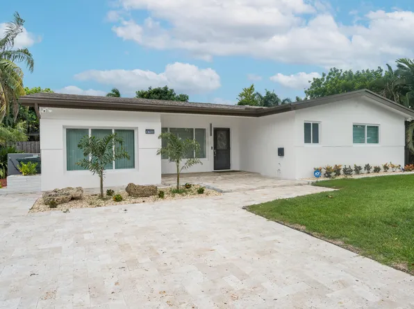 4760 NE 17th Avenue, Oakland Park, FL 33334