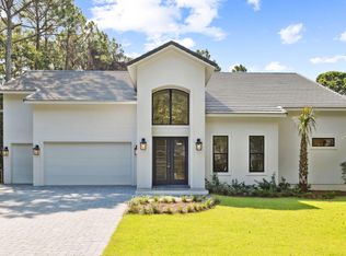 8842 Saint Andrews Dr, Miramar Beach, FL 32550