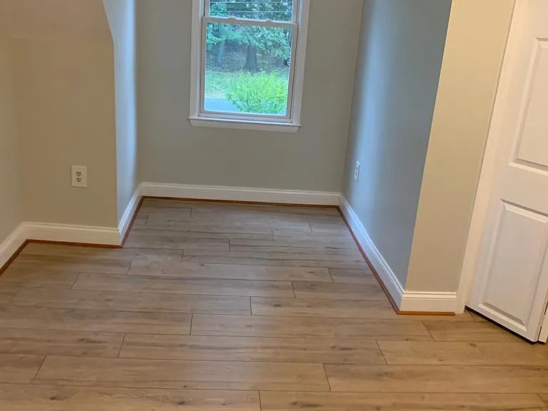37 Hill Rd — Photo 2