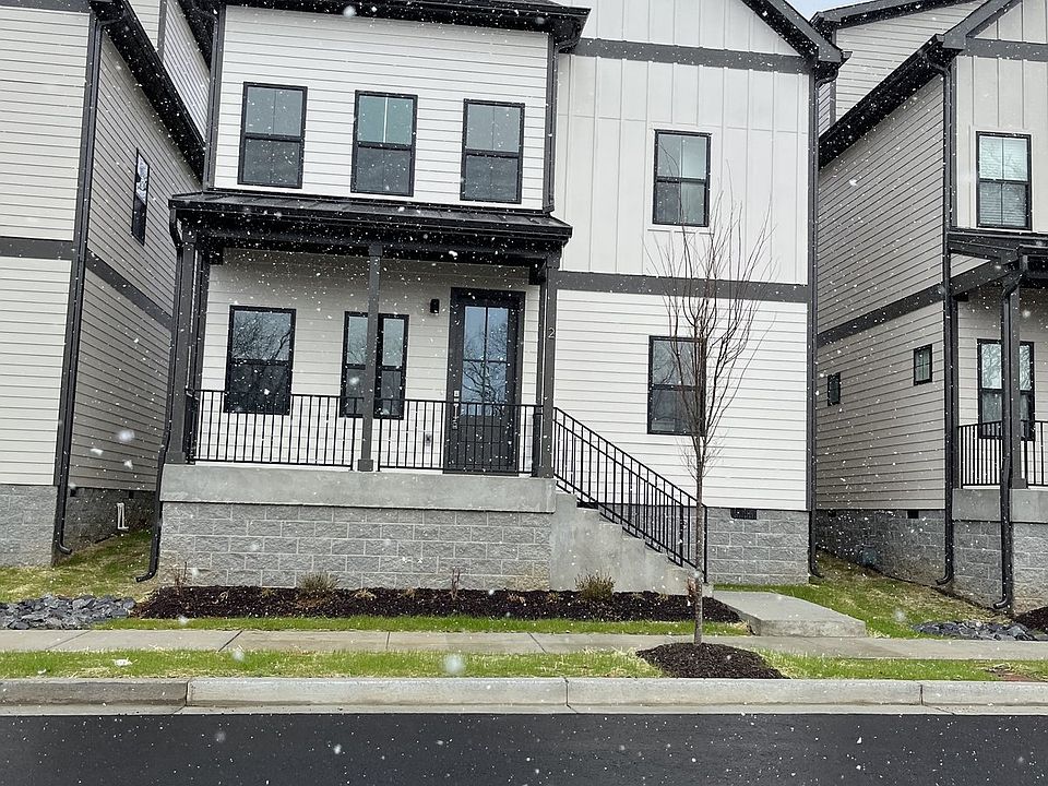 1st image of 405 Marshall St Unit 2
