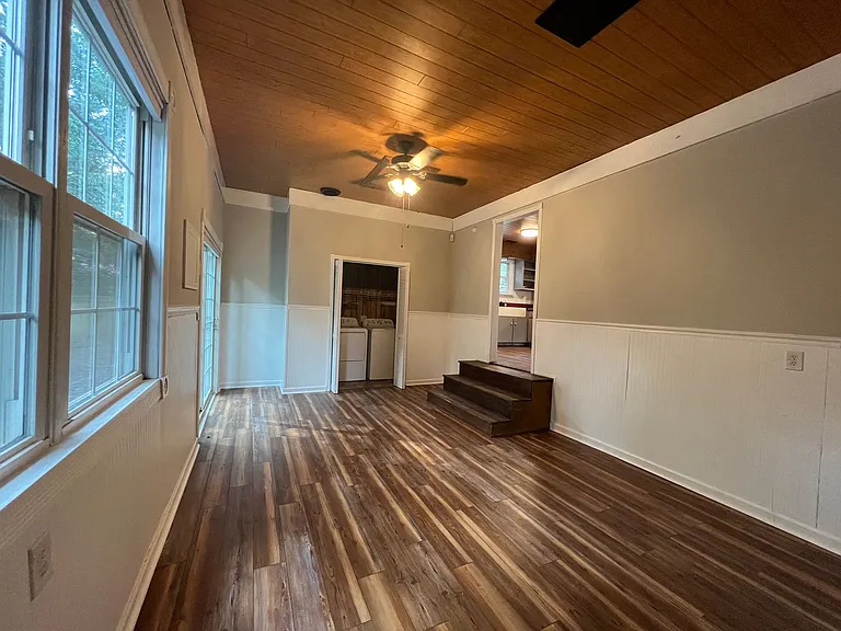 1008 Stillwood Ct — Photo 10