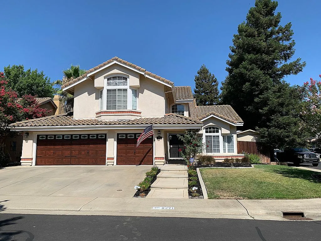 8291 Fox Hound Cir photo 1