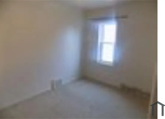 17940 Glendale St — Photo 5