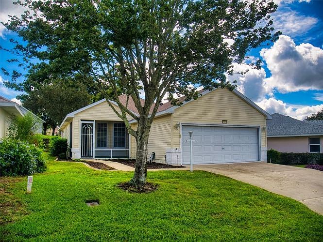 1st image of 21118 Lionheart Dr