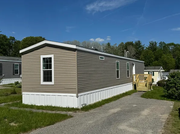 5 Lucien Street, Sabattus, ME 04280