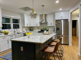 22 Chadwick Rd, White Plains, NY 10604