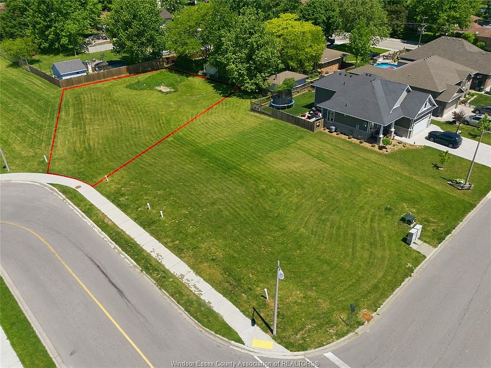2nd image of 199 Brien Ave W