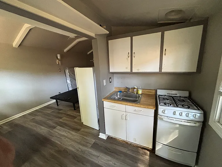 3640 Walnut St #2 — Photo 2