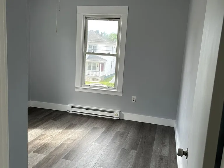 32 Call St #2 — Photo 6