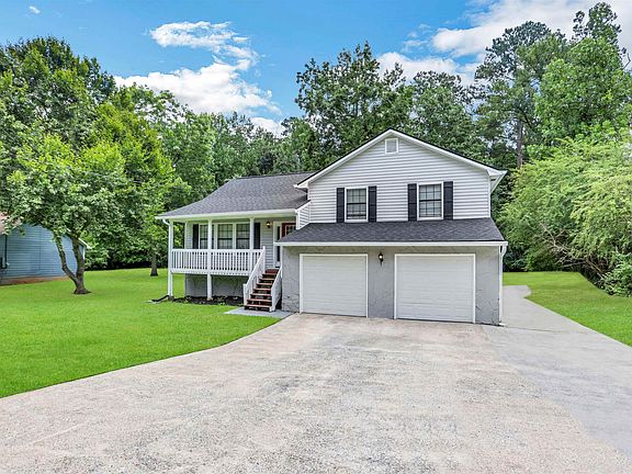 3rd image of 4385 Valley Brook Dr