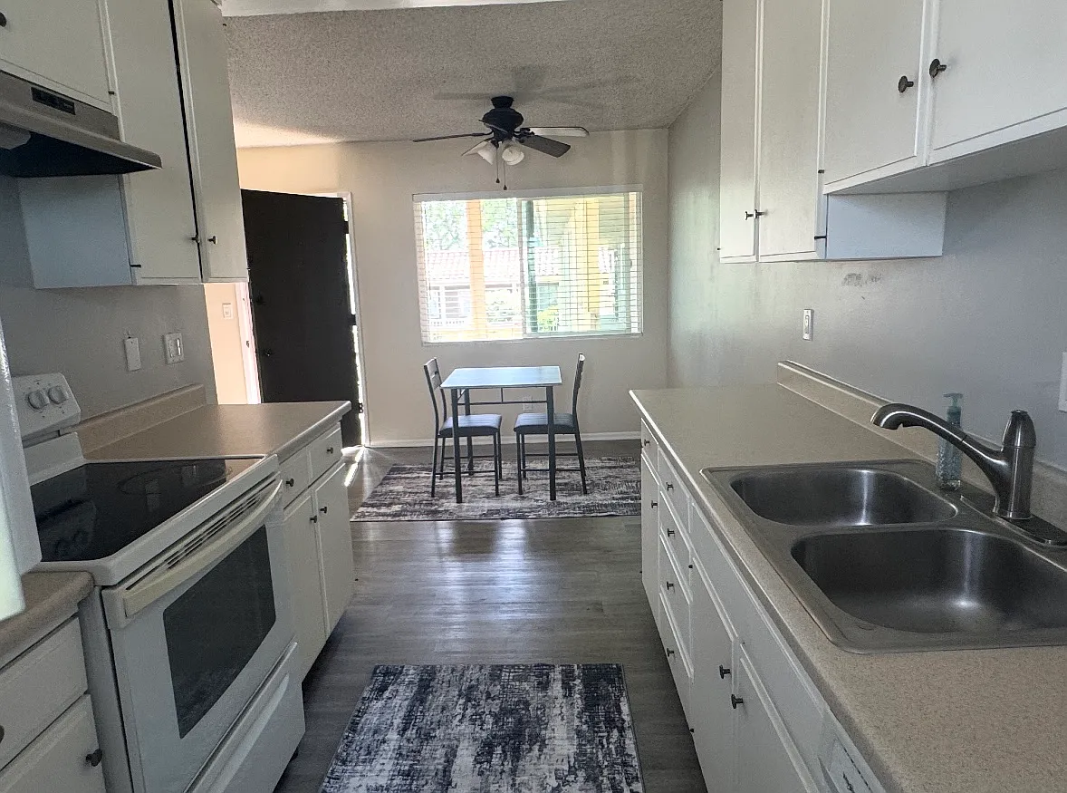 1 bed, 599 sqft, $2,850 — Photo 3