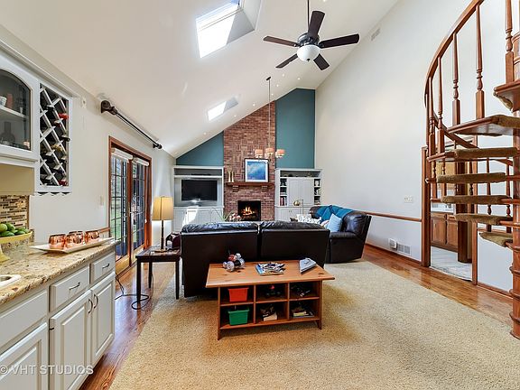 5th image of 6136 Willowood Ln