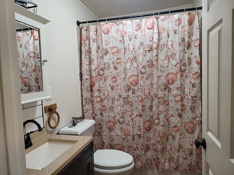 2117 W Hadley St — Photo 71