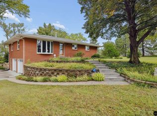 11251 N 56th St, Lincoln, NE 68514