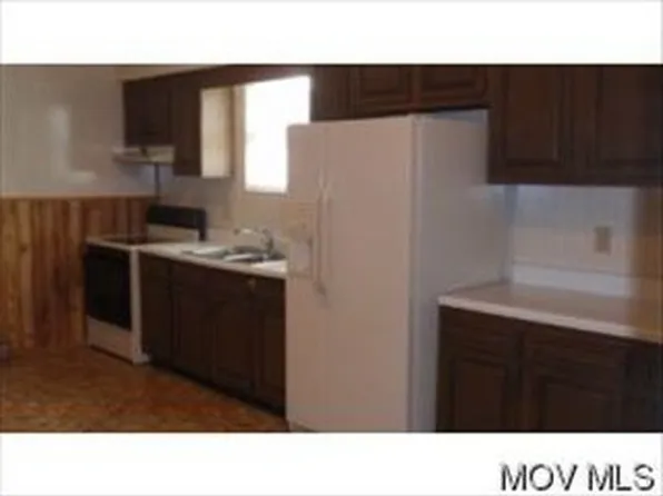 705 Maple St, Davisville, WV 26142