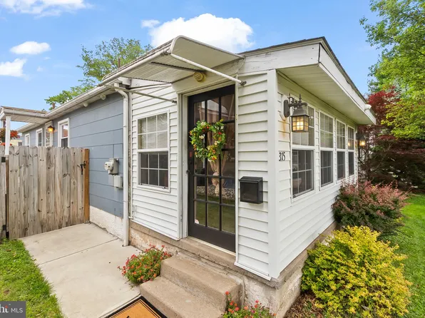 315 Pikeland Ave, Spring City, PA 19475