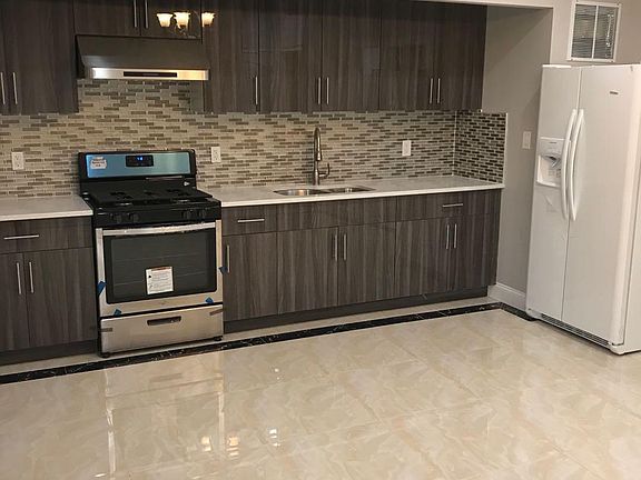 3rd image of 5820 255th St #2