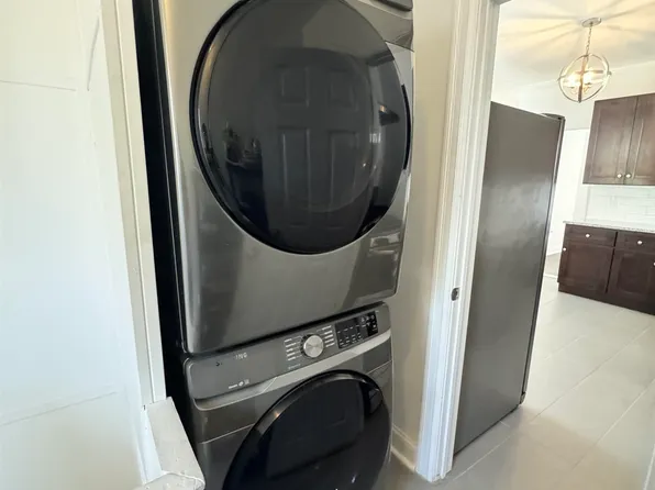 24 Pamrapo Avenue image 4 of 40