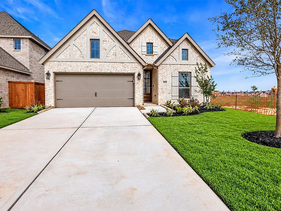1044 Alpine View Ln