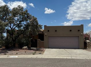3805 Jack Nicklaus Dr, Las Cruces, NM 88011
