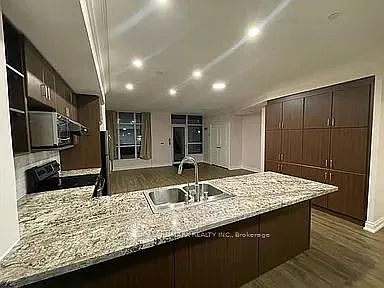 89 S Town Centre Blvd #Townhouse 112 — Photo 6