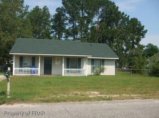 300 Duncan Rd, Spring Lake, NC 28390