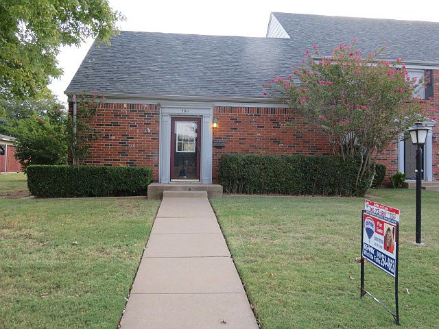1st image of 3011 McNiel Ave