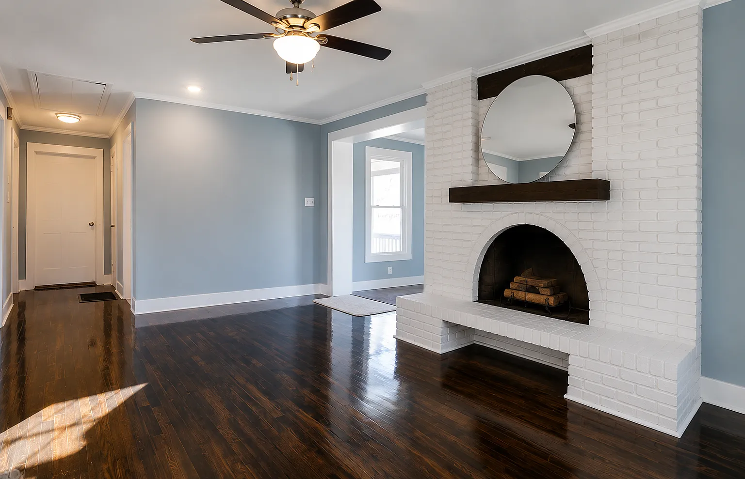 2 bed, 1310 sqft, $1,850 — Photo 3