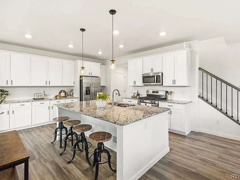 1186 Elbridge Dr — Photo 19