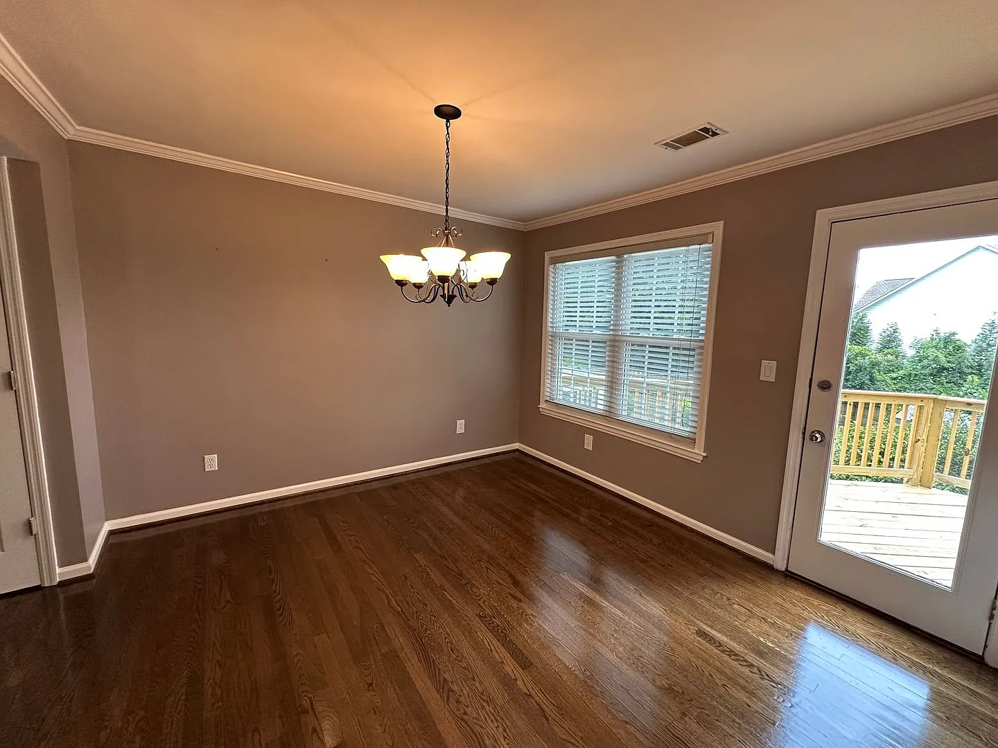 5292 Afton Way — Photo 4