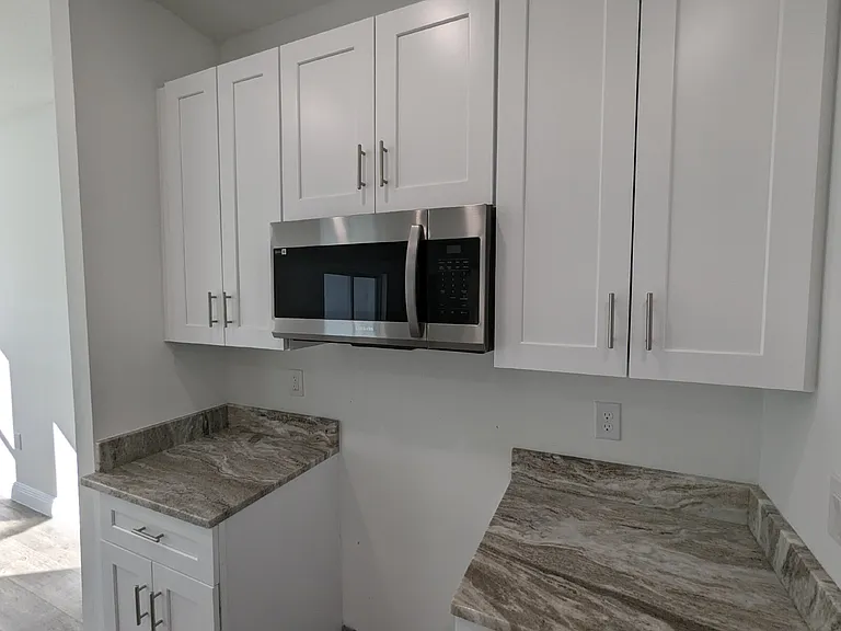 504 Saint Johns Ct — Photo 9