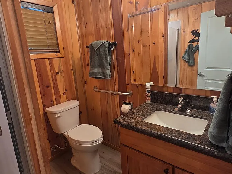 23369 Shadybrook Dr — Photo 10