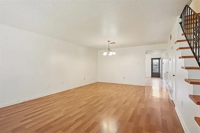 4129 Chateau Blvd #C — Photo 4