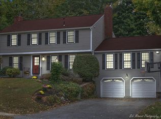 15 Parsonage Ln, Topsfield, MA 01983