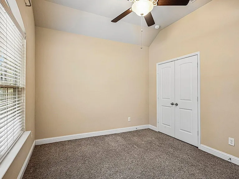 4850 Palomar Ln — Photo 15
