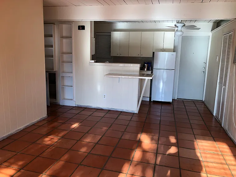 418 Ira Ave — Photo 8