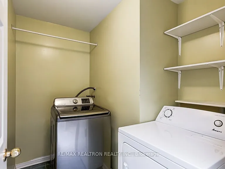 20 Raintree Dr — Photo 32