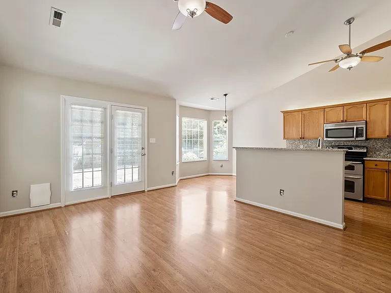 12207 Bright Angel Ct — Photo 7