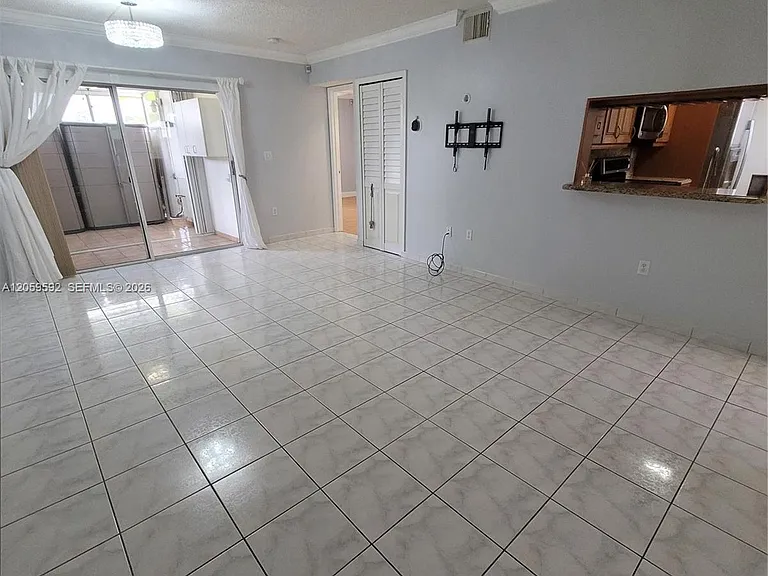 1114 NW 124th Ct #101 — Photo 27