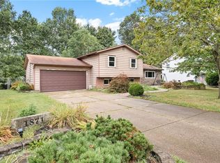 1871 Hibbard Dr, Stow, OH 44224