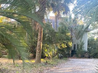 3 Barnacle Row, Isle Of Palms, SC 29451