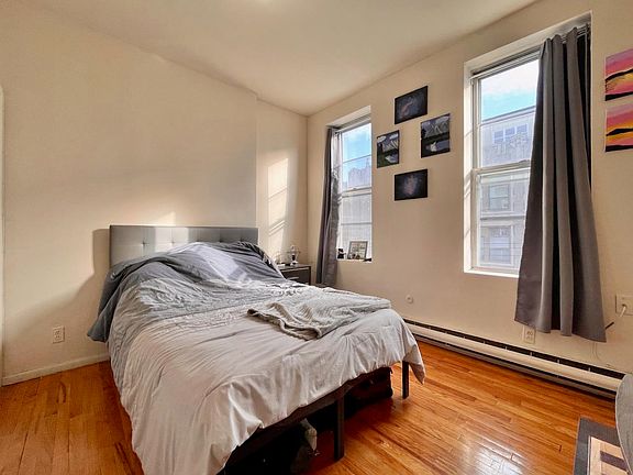 2nd image of 510 Adams St APT 4R