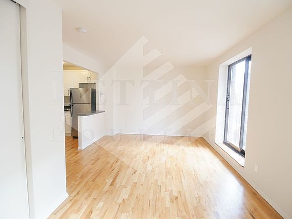 5th image of 241 E 86th St APT 16D