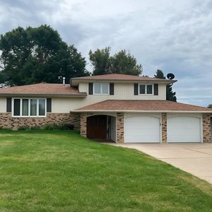 1705 Clark St, Norfolk, NE, 68701