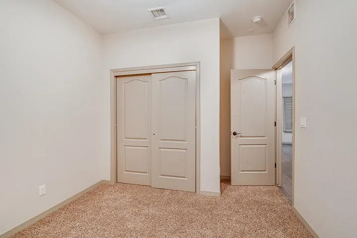 11608 Grotto Bay Ct — Photo 19