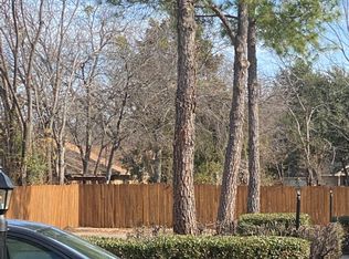 1126 Brady Dr, Irving, TX 75061